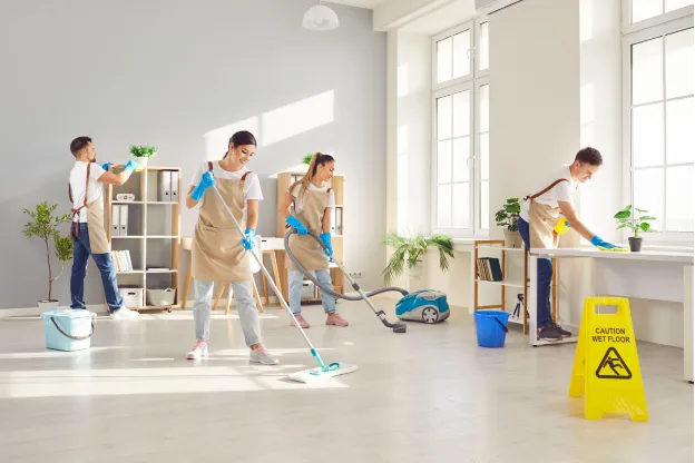 Pros & Cons of Professional Cleaning Services: Is it Worth it?